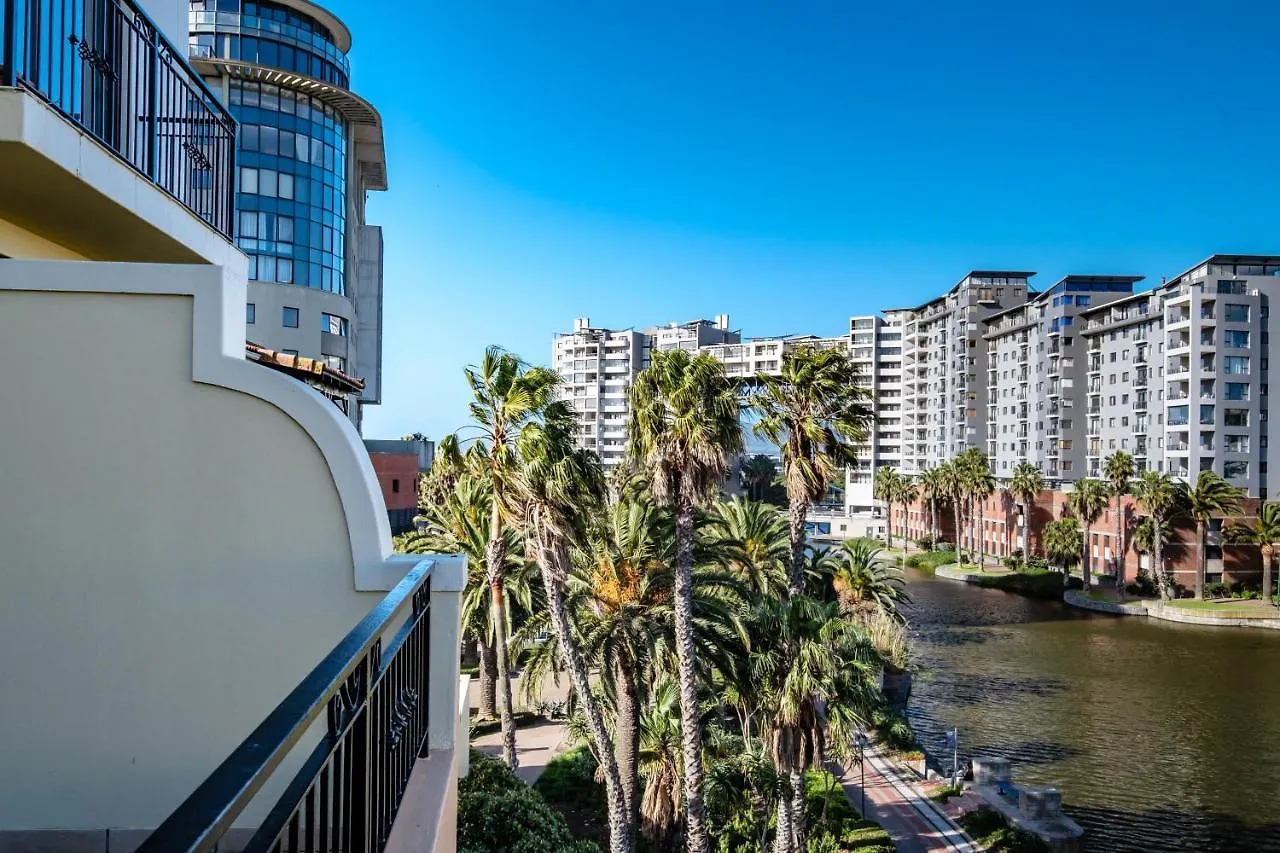 Apartment Belina - Island Club Canal View Cape Town